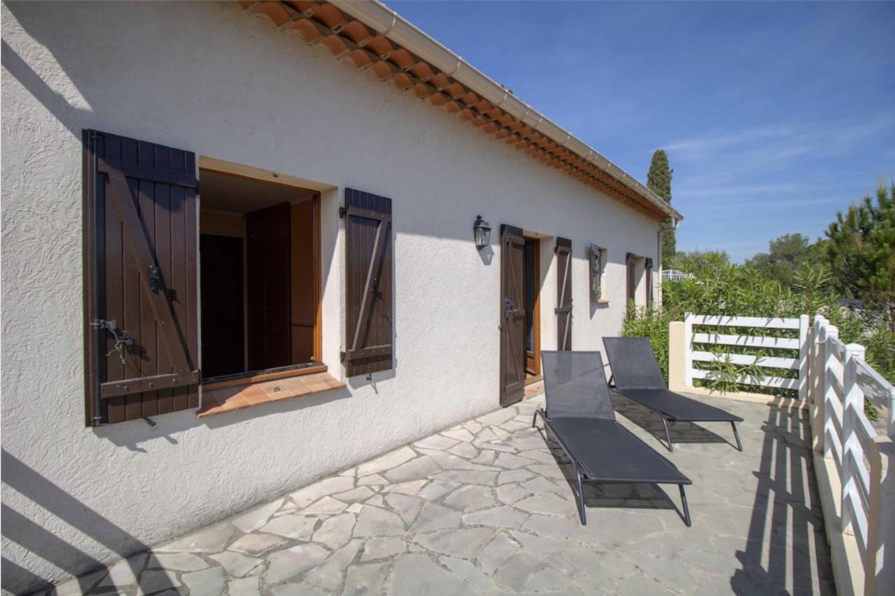 Large Spacious House In Fréjus Exterior photo